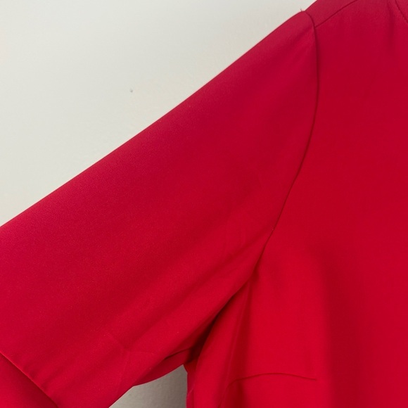 Chico's Vibrant Classic Red Tiered Flare Long Sleeve Blouse Size 8/10 - Picture 4 of 9